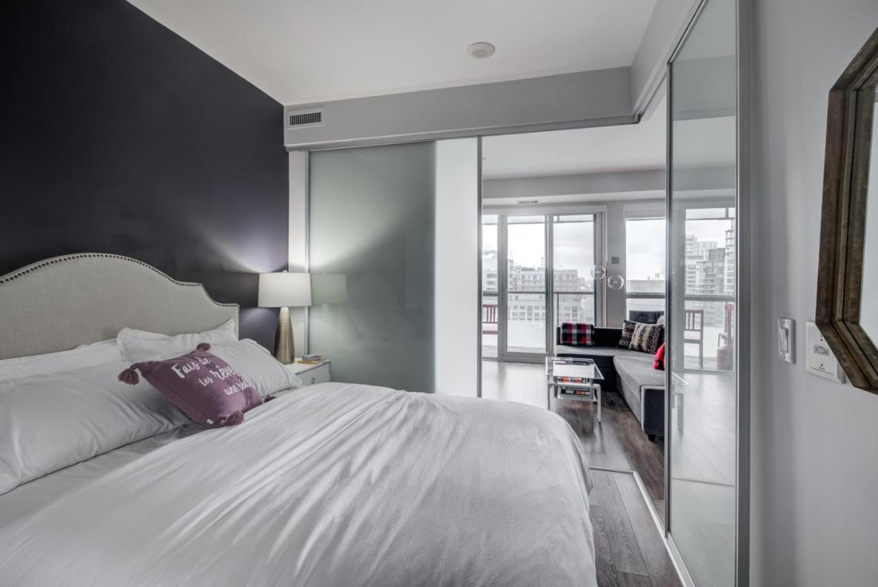 Appartement Luxury Adventure Cn Tower/Mtcc/Scotiabank Arena à Toronto Extérieur photo