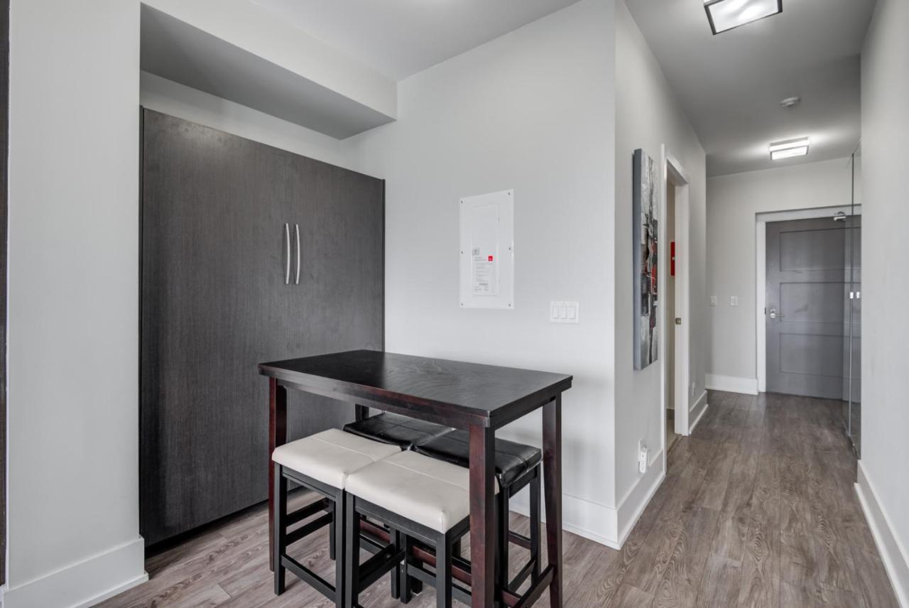 Appartement Luxury Adventure Cn Tower/Mtcc/Scotiabank Arena à Toronto Extérieur photo
